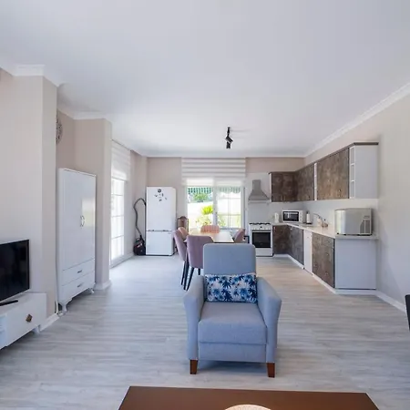 Fascinating Home With Shared Pool Surrounded By Nature In Marmaris Сasa de vacaciones